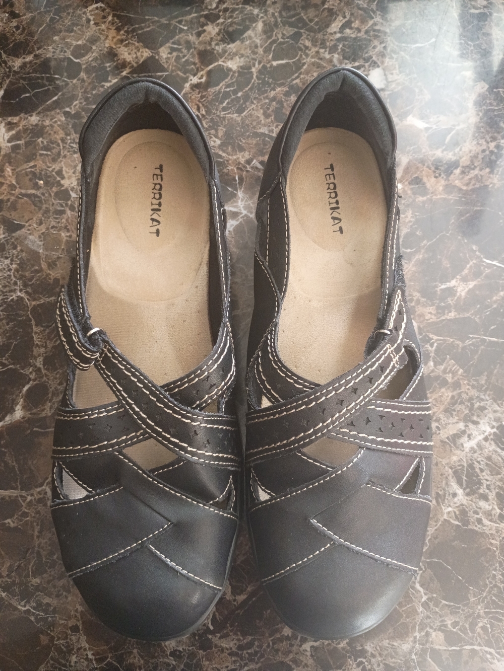 Black Women's Cross-Strap Comfort Loafers